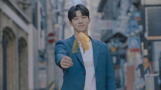 YouTube/rossa official