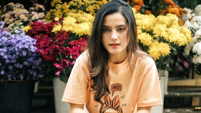 Instagram/@femilasinukaban