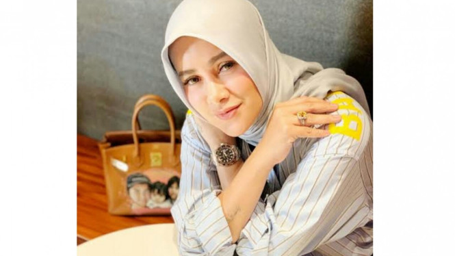 Instagram/@ollaramlanaufar