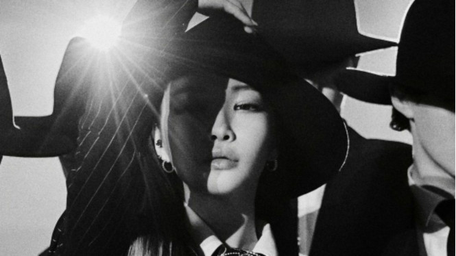 Instagram/@chungha_official