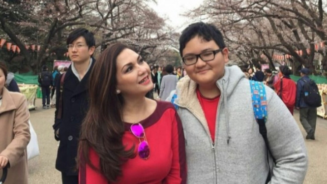 Instagram/niadaniantynew