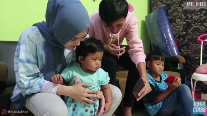 Youtube/Putri Delina