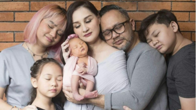 Instagram/@monaratuliu