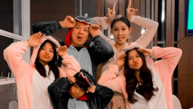 instagram/vickyprasetyo777