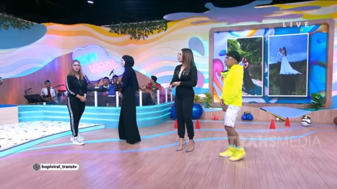 YouTube/Trans TV Official