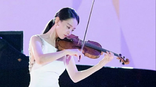 Instagram/@shinhs831