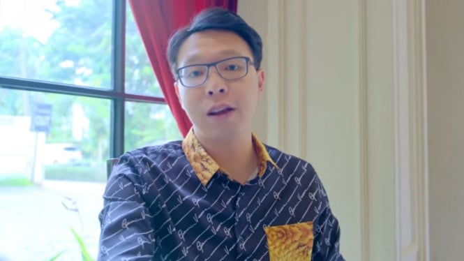 Youtube/dr. Richard Lee, MARS