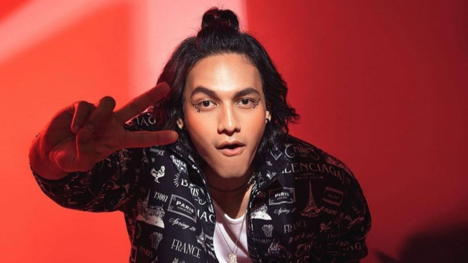 Instagram/@jefrinichol