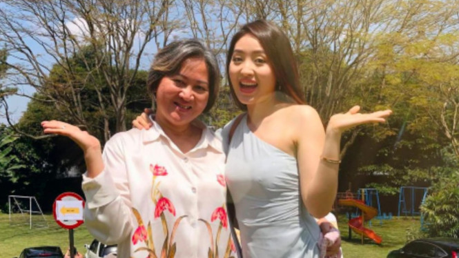 instagram/natashawilona12