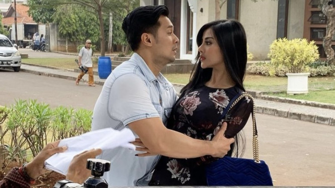 Instagram/@taniaayusiregaroffical