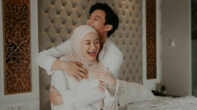 Instagram/@rey_mbayang