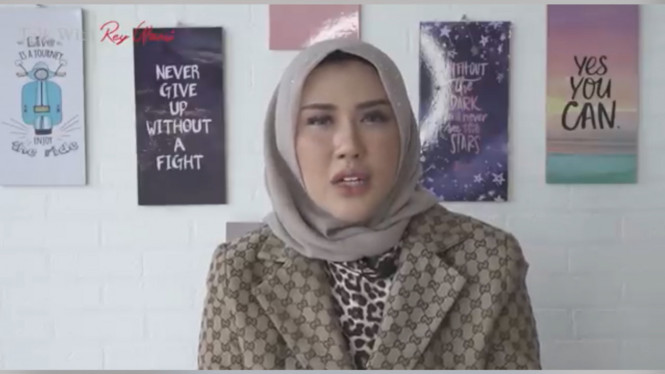 YouTube/rey utami & benua