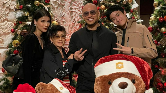 Instagram/@azkacorbuzier