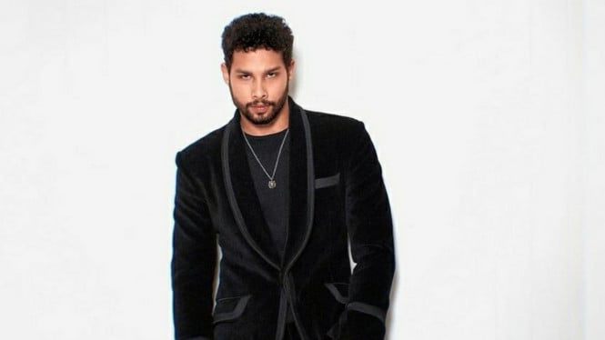 Instagram/@siddhantchaturvedi