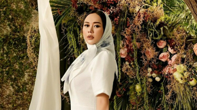 Instagram/@aurakasih