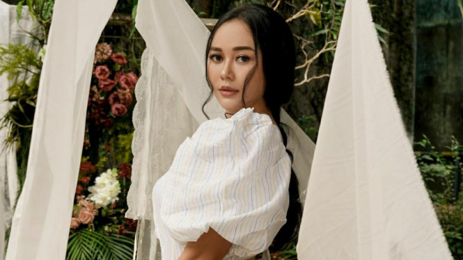 Instagram/@aurakasih