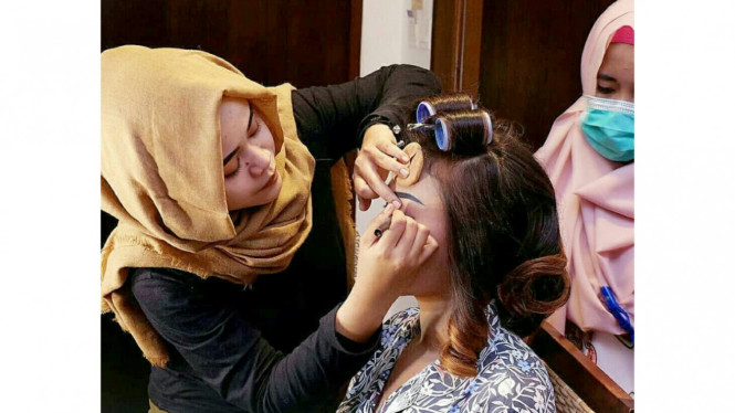 Instagram/@aiko_sarwosri