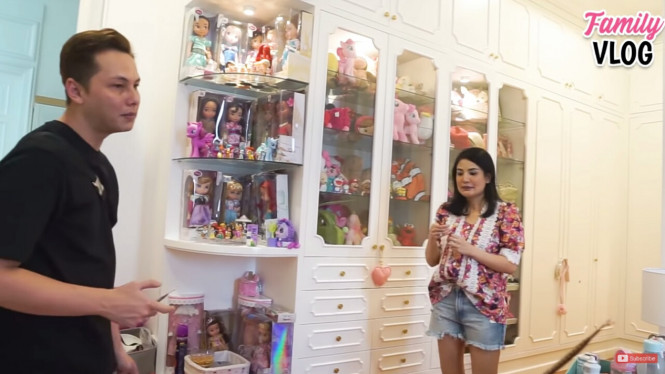 Youtube/Ussy Andhika Official