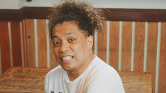 Instagram/@arie_kriting