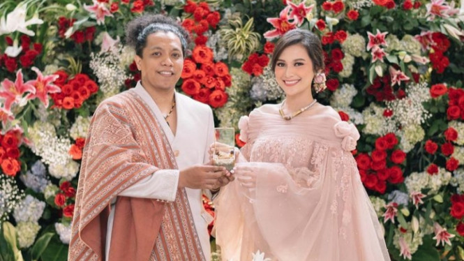 Instagram/arie_kriting