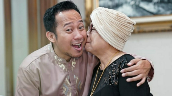 Instagram/@mamah.eny