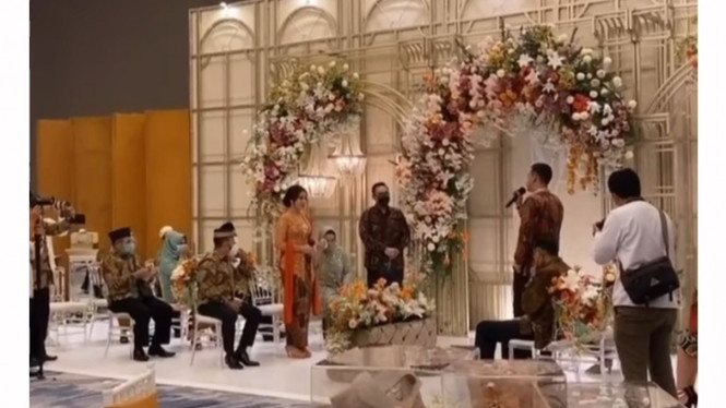 Instagram/alisyakieb