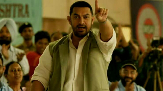 10 Film India Terbaik, Aamir Khan Jadi Pegulat Senior di Dangal