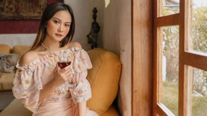 Instagram/ @gabriellalarasati