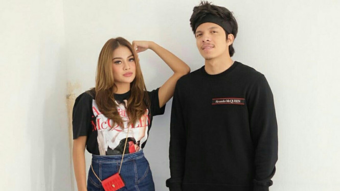 Instagram/@aurelie.hermansyah