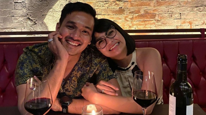 Instagram/ Vanessa Angel