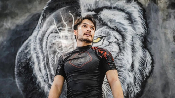 Instagram/ @randpunk