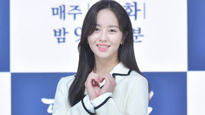 Lama 'Menghilang', Kim So Hyun Dilirik Main Drama Bareng Hwang Minhyun