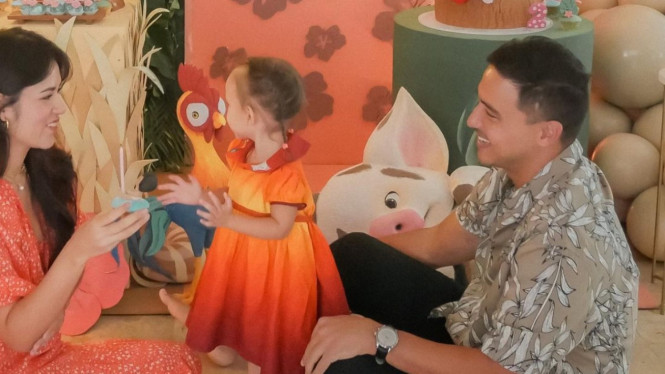 Instagram/@raisa6690