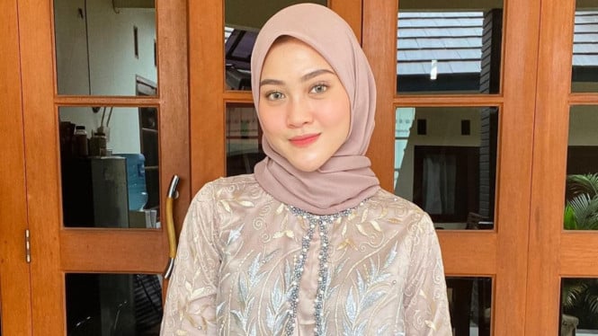 Instagram/@hennyrahman