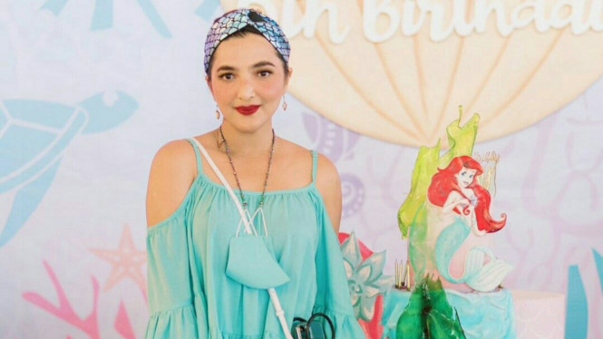 Instagram/@ashanty_ash