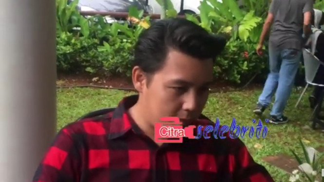 YouTube/citra selebriti