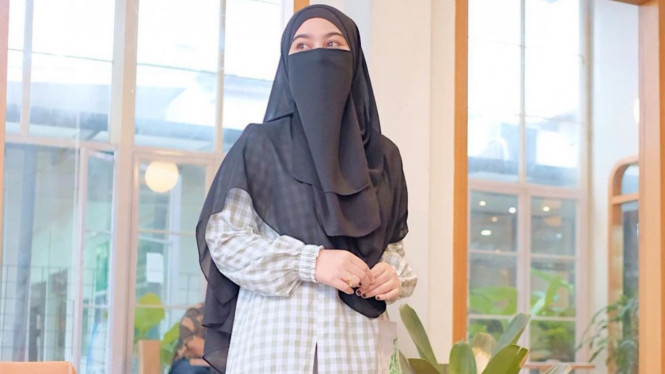 Instagram/@wardahmaulina_