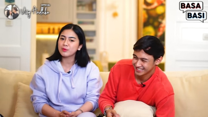 YouTube/Ussy Andhika Official