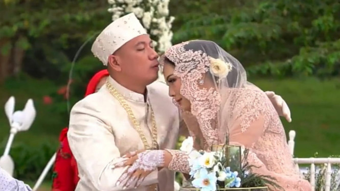 youtube/vicky prasetyo entertainment