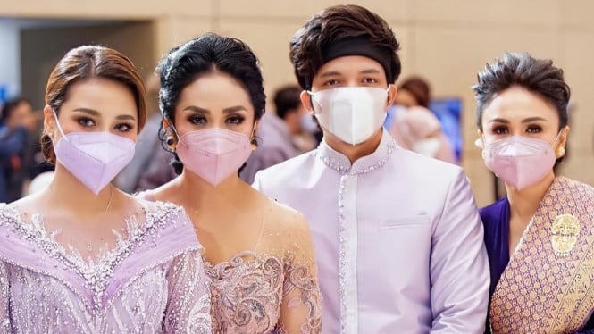 Instagram/ @krisdayantilemos