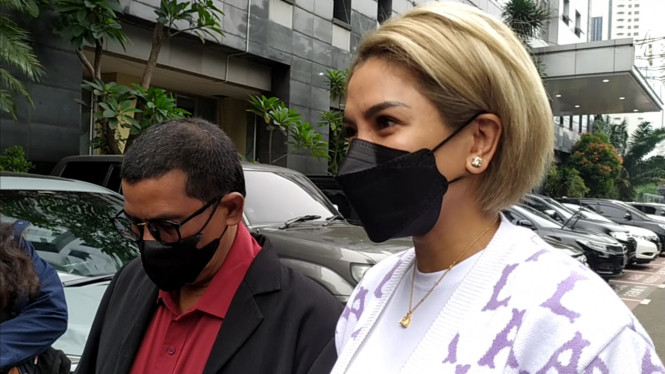 IntipSeleb/ Wahyu Firmansyah