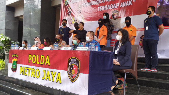 IntipSeleb/ Wahyu Firmansyah