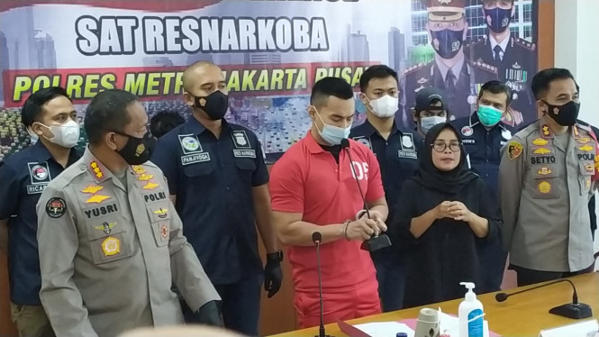 IntipSeleb/ Wahyu Firmansyah