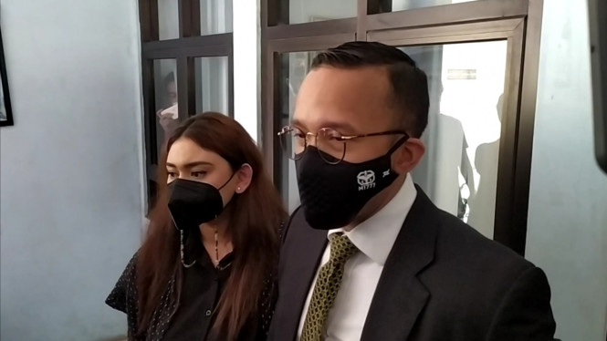 IntipSeleb/ Wahyu Firmansyah