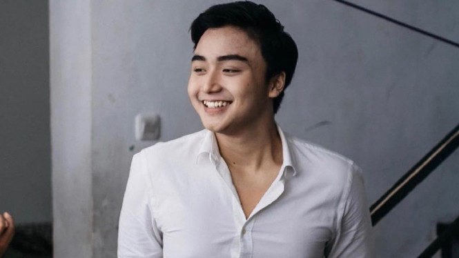 Instagram/@leonrdozan