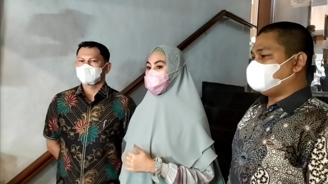 IntipSeleb/ Wahyu Firmansyah