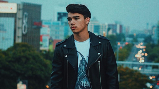 Instagram/@mr.jeffsmith