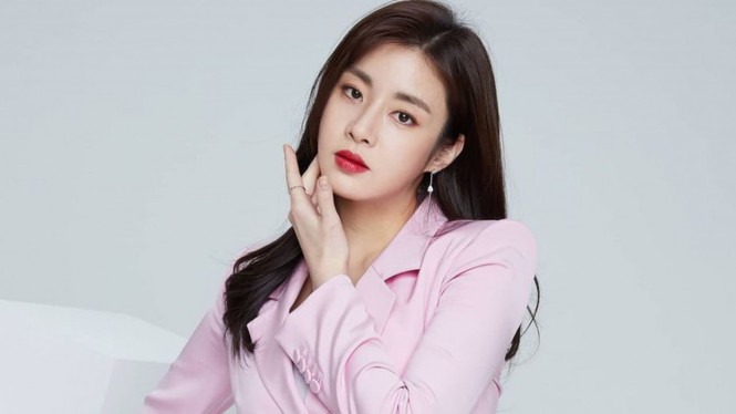 raveramess_/instagram