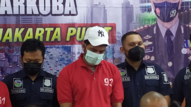 IntipSeleb/ Wahyu Firmansyah