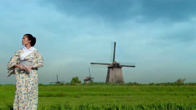 YouTube/Legacy Pictures